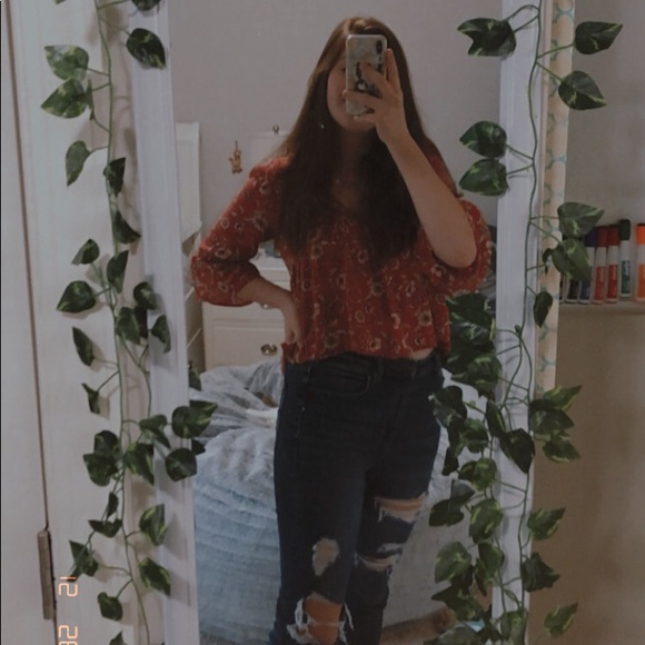 Meet your Posher, Natalie - Picture 2 of 5